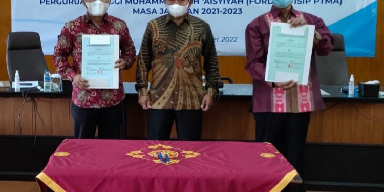 Siap Go Internasional! FISIP UMSU Teken MoA dengan 10 FISIP PTMA se-Indonesia